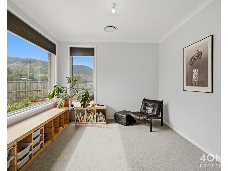 27 Eaves Court, Old Beach TAS 7017