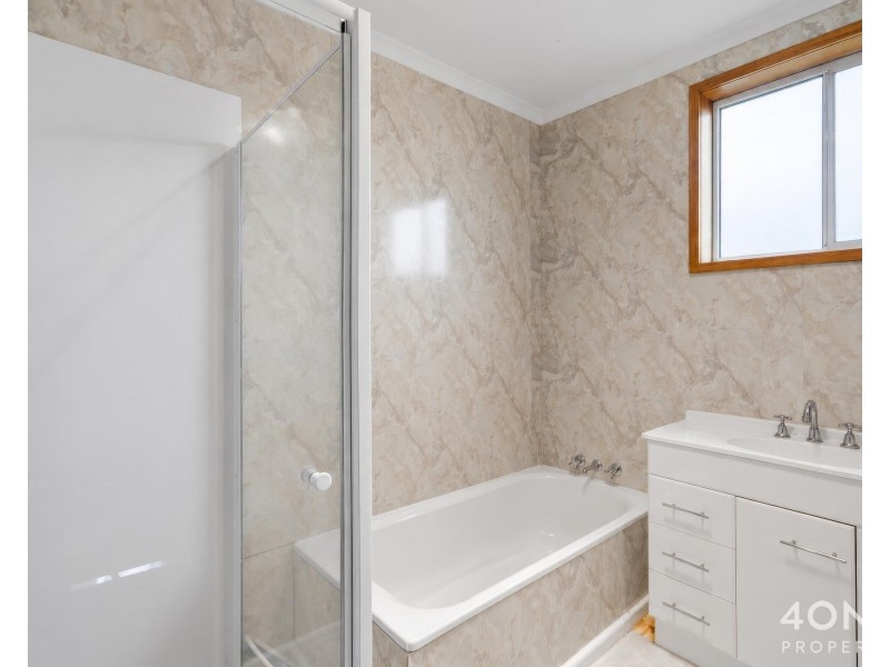 1 Lang Place, Glenorchy TAS 7010