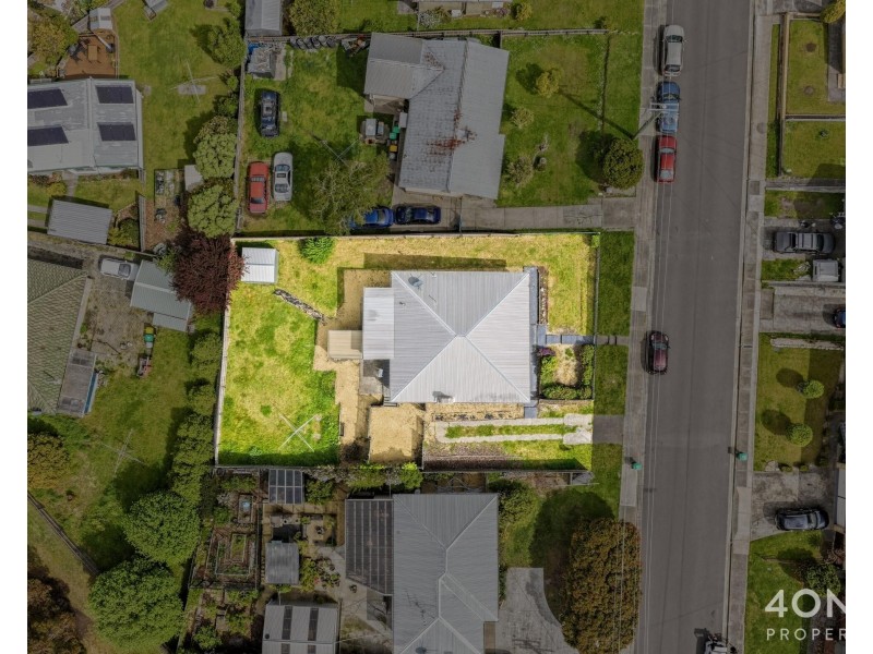 31 Huntley Street, Montrose TAS 7010