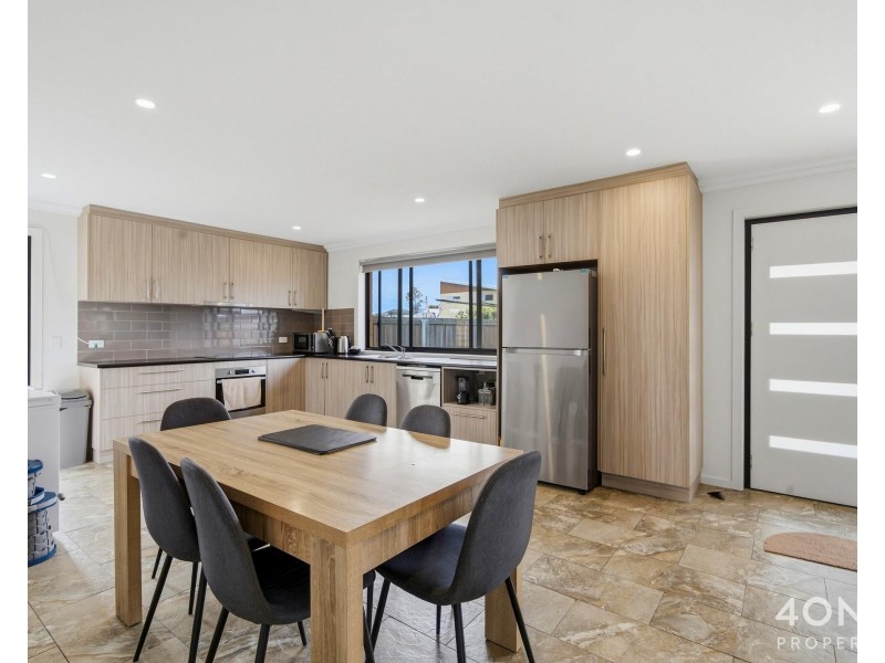 1/3 Dudley Drive, Brighton TAS 7030