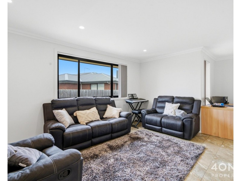 1/3 Dudley Drive, Brighton TAS 7030