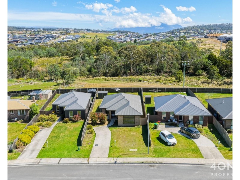 27 Holmfield Avenue, Clarendon Vale TAS 7019
