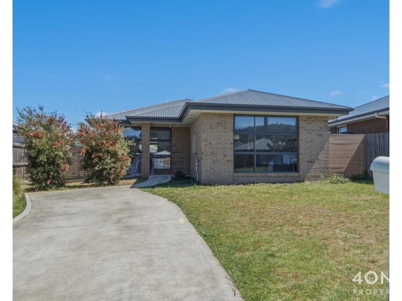 27 Holmfield Avenue, Clarendon Vale TAS 7019