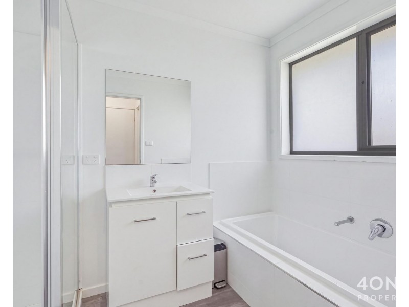 27 Holmfield Avenue, Clarendon Vale TAS 7019