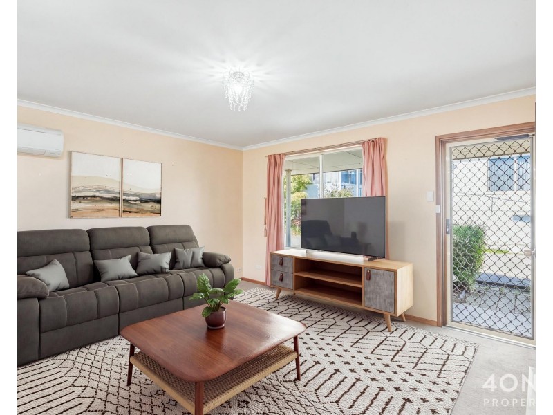2/7a Knoll Street, Glenorchy TAS 7010
