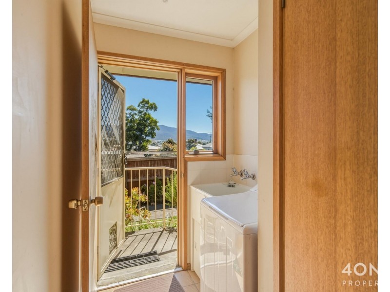 2/7a Knoll Street, Glenorchy TAS 7010