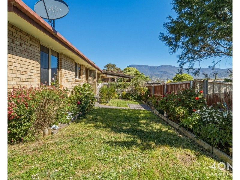 2/7a Knoll Street, Glenorchy TAS 7010