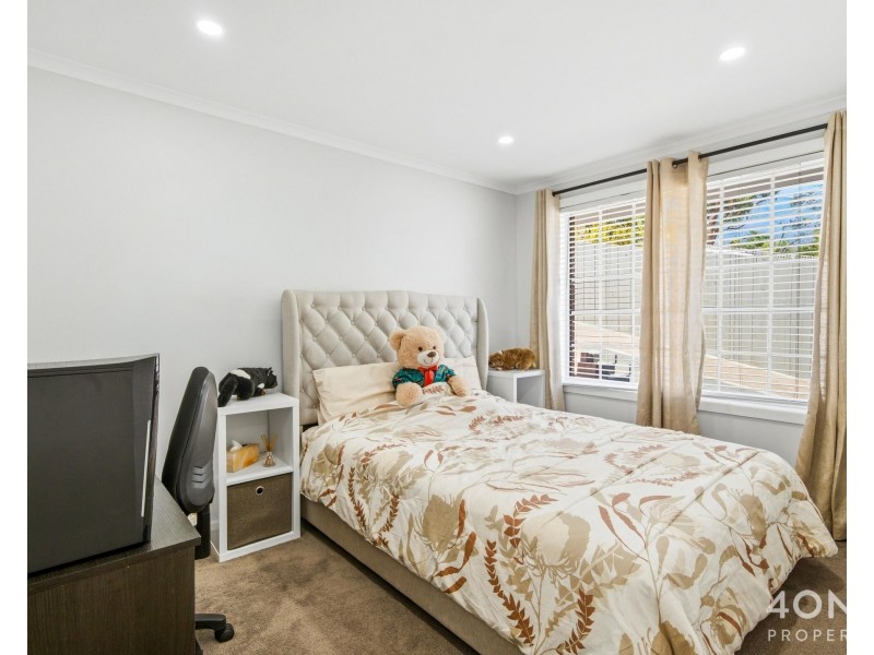 16 Longley Court, Glenorchy TAS 7010
