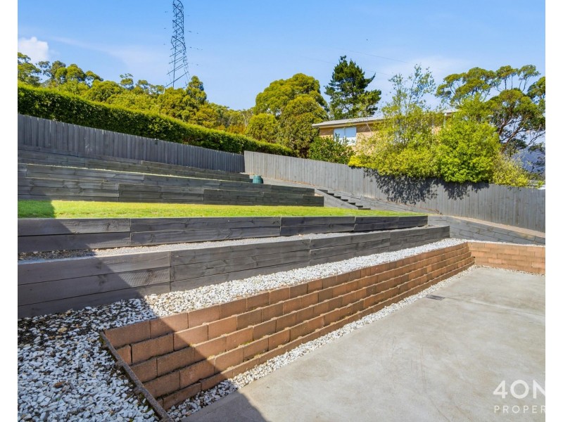 16 Longley Court, Glenorchy TAS 7010