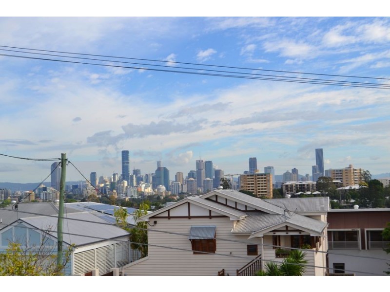 21 Power Street, Norman Park QLD 4170