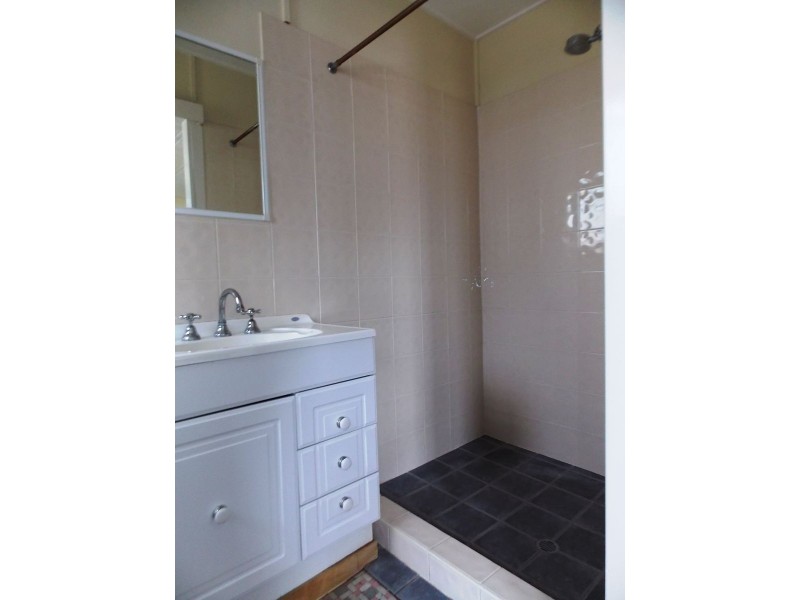 2/32 Heidelberg Street, East Brisbane QLD 4169