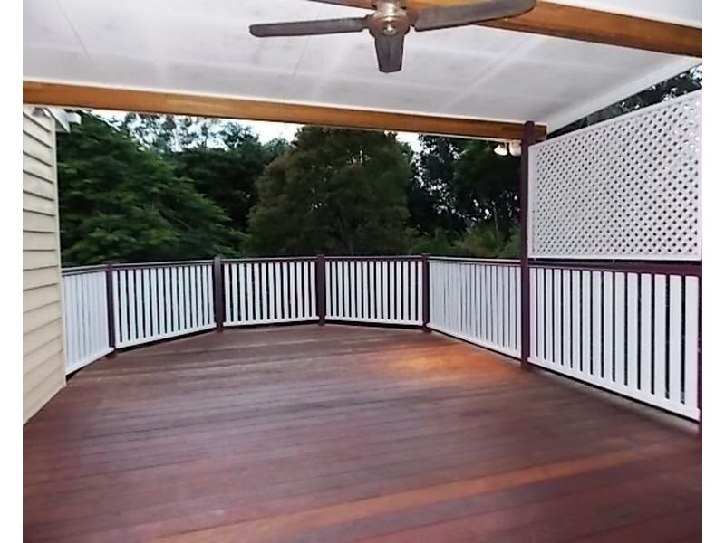 17 Patrick Street, Norman Park QLD 4170