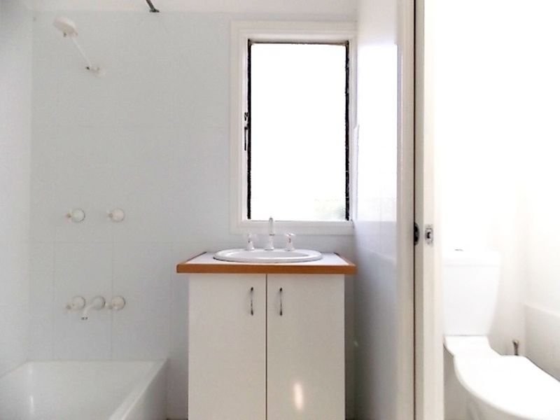 16 Ampthill Street, Highgate Hill QLD 4101