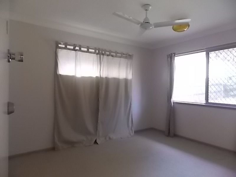 58 Newcastle Street, Fairfield QLD 4103