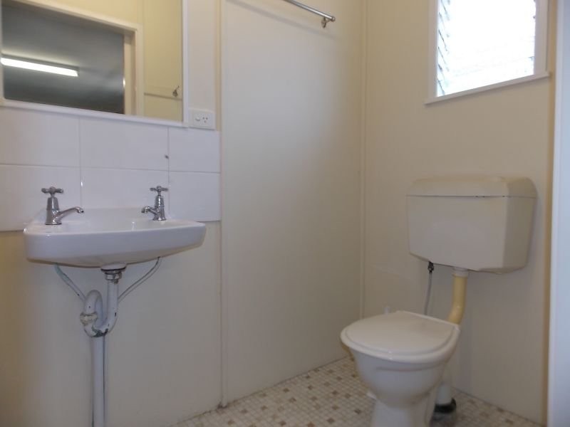 Flat 1/32 Heidelberg Street, East Brisbane QLD 4169