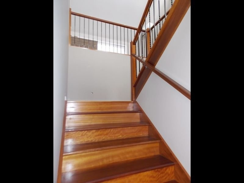 22 Abingdon Street, Woolloongabba QLD 4102