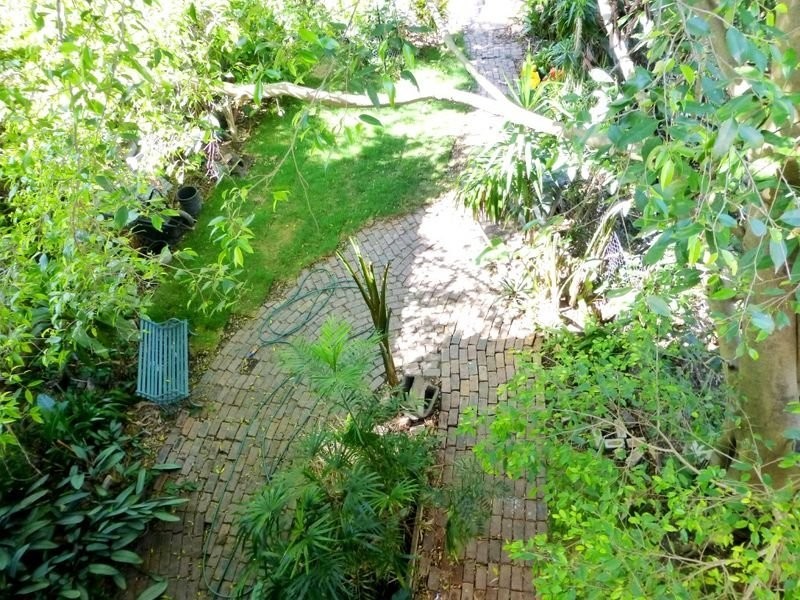 8 Rosebery Street, Highgate Hill QLD 4101