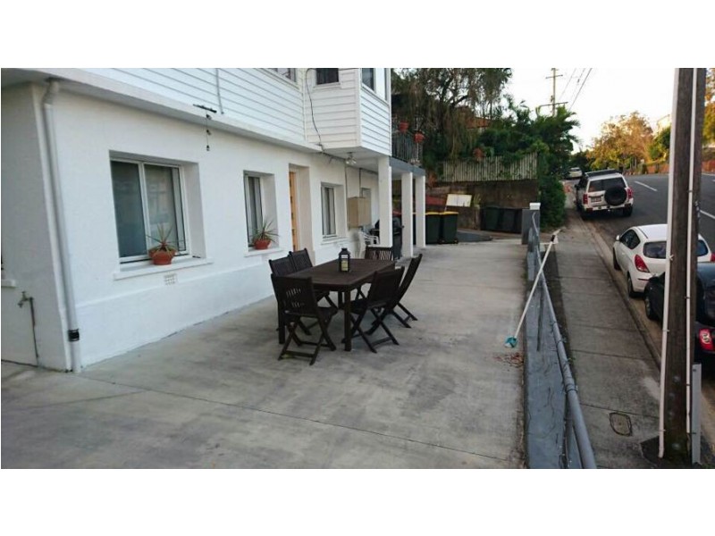 Flat 1/335 Boundary Street, West End QLD 4101