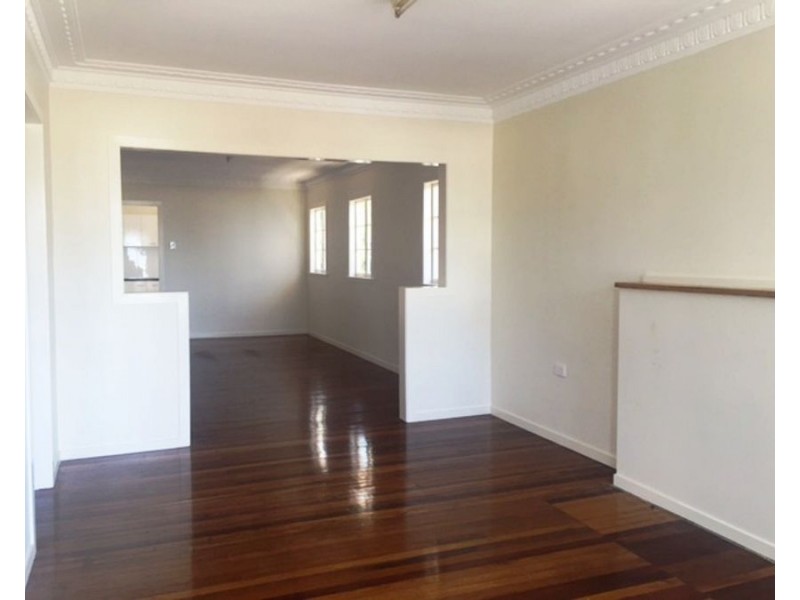 129 Gladstone Road, Highgate Hill QLD 4101