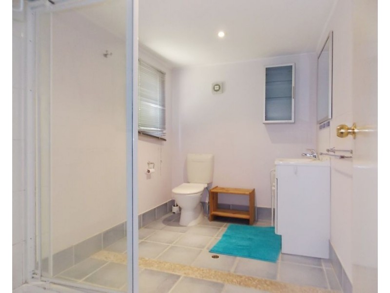 Studio 17 Hazlewood St, Highgate Hill QLD 4101