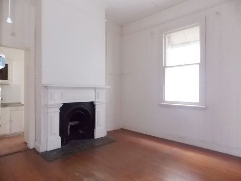 131 Gladstone Road, Highgate Hill QLD 4101