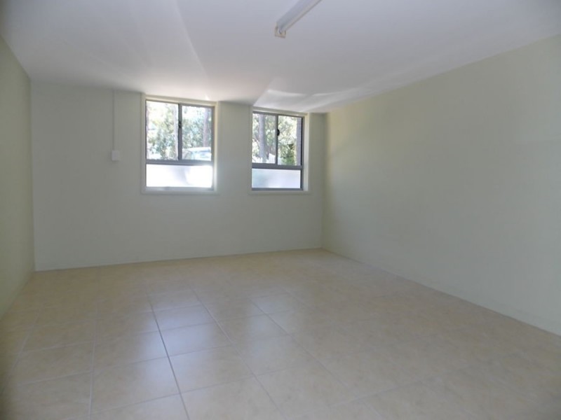 18C School Road, Yeronga QLD 4104