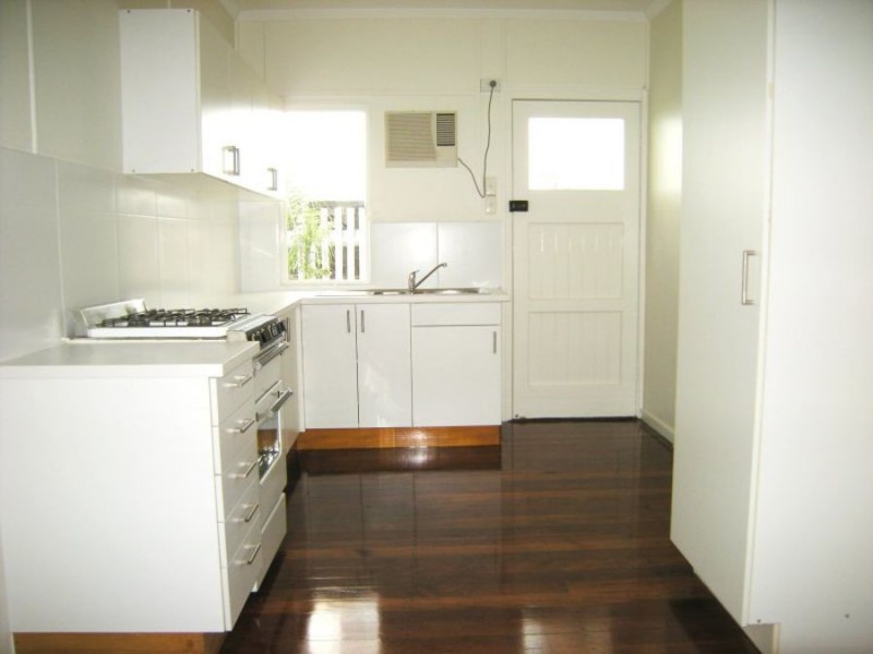 2/160 Gladstone Road, Highgate Hill QLD 4101