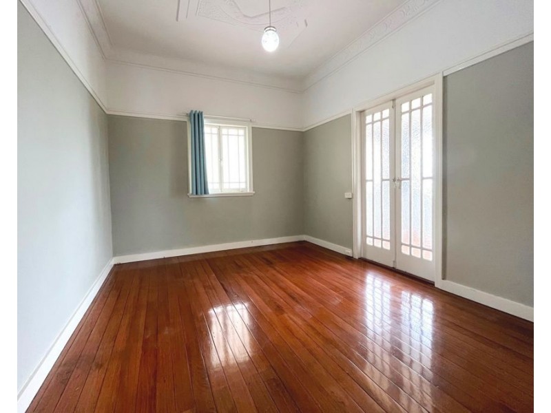 58 Lochaber St, Dutton Park QLD 4102