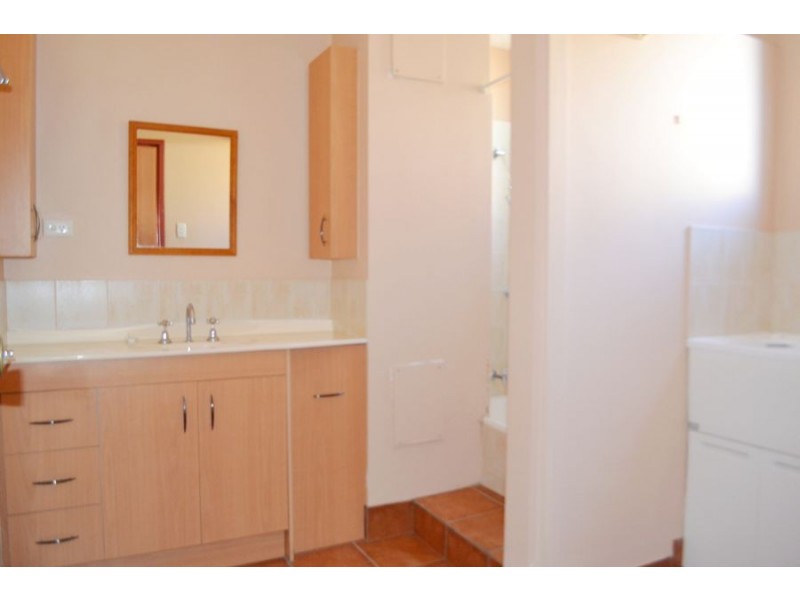 3/151 Central Avenue, Indooroopilly QLD 4068