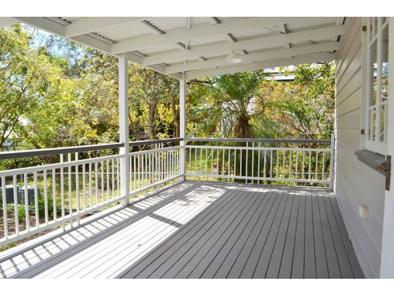 12 Brisbane Street, Annerley QLD 4103