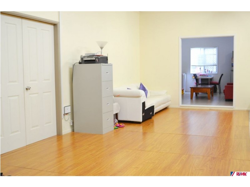 36 Railway Terrace, Dutton Park QLD 4102