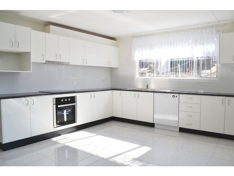 12 Ridge Street, Highgate Hill QLD 4101