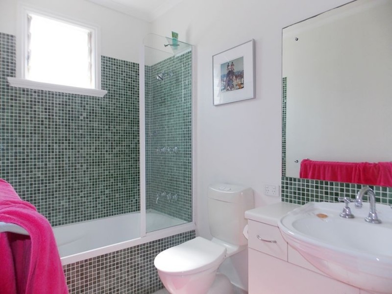 2 9 Gertrude Street, Highgate Hill QLD 4101