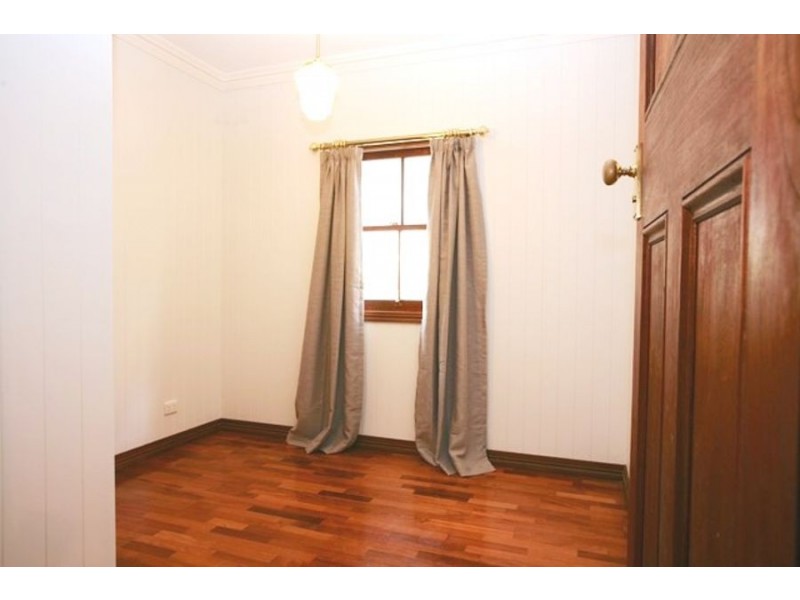 43B Dansie Street,, Greenslopes QLD 4120