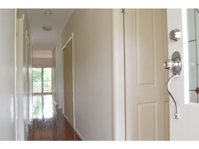 20 Bledisloe Street, Fairfield QLD 4103