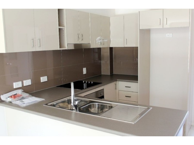 13/12 Joyce Street, Coopers Plains QLD 4108