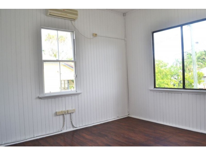2 Railway Street, Woolloongabba QLD 4102