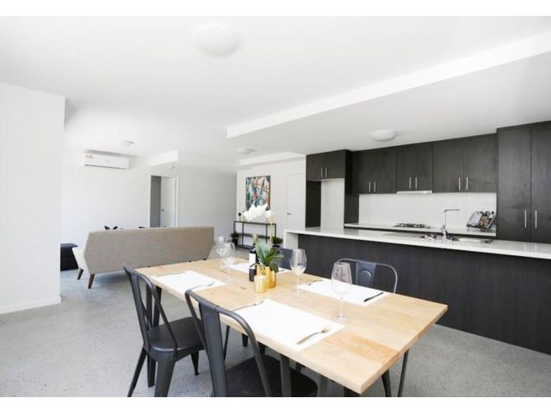 Yeerongpilly QLD 4105