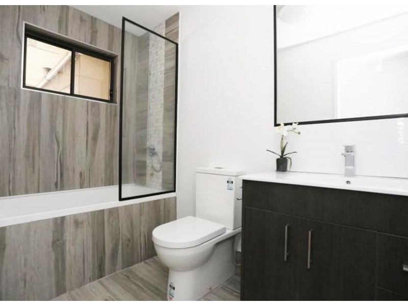 Yeerongpilly QLD 4105