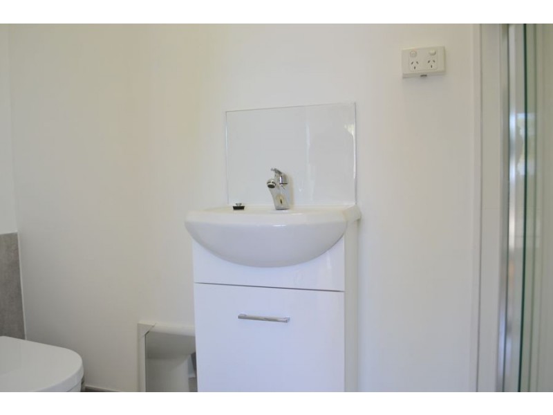 21 Rosary Crescent, Highgate Hill QLD 4101