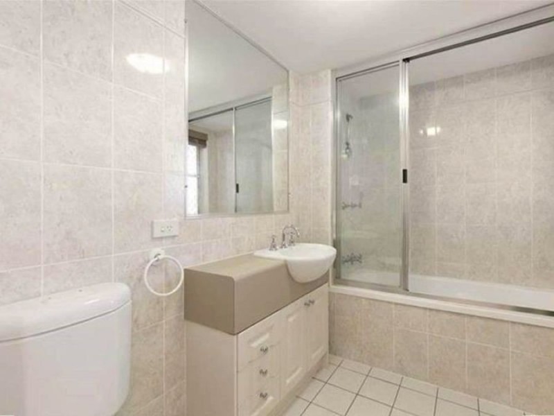 2/133 Gladstone Road, Highgate Hill QLD 4101