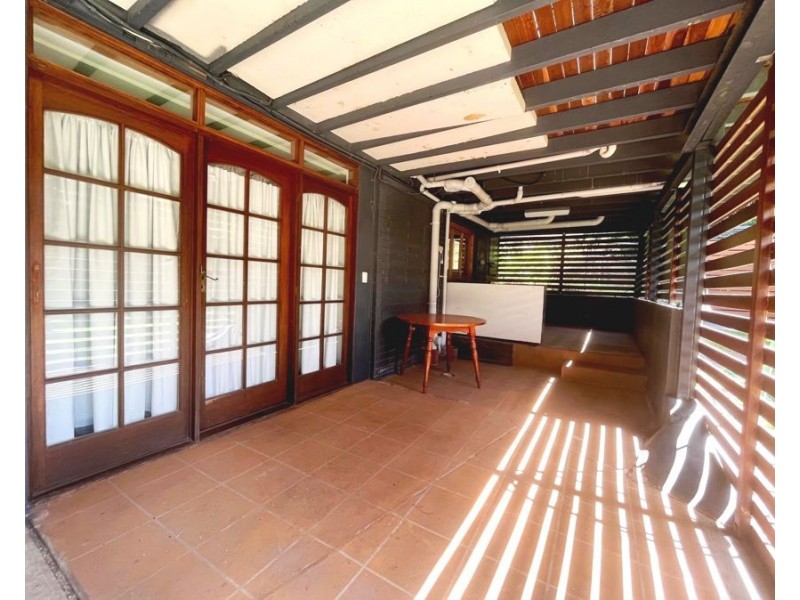18 Laurel Street, Highgate Hill QLD 4101
