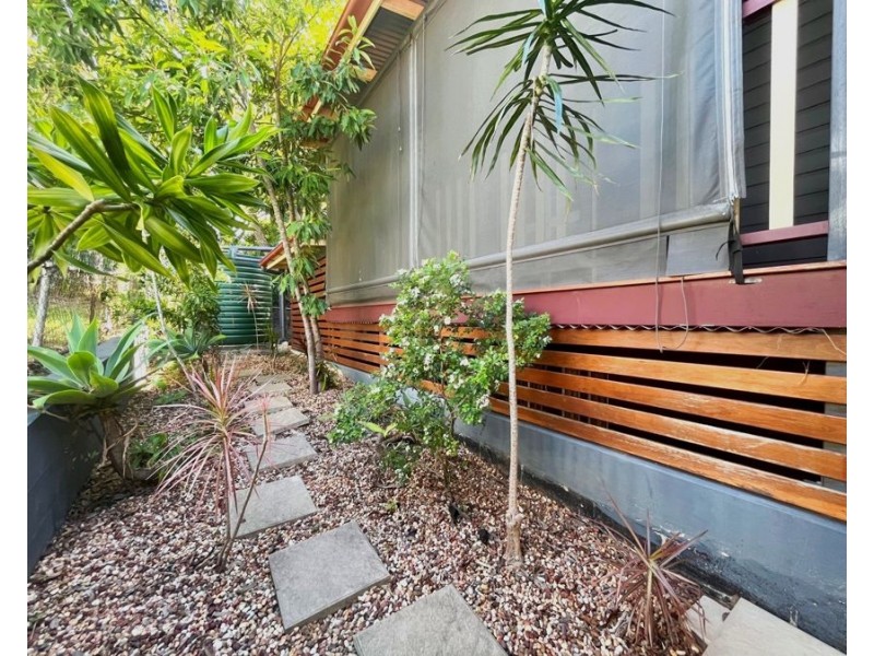 18 Laurel Street, Highgate Hill QLD 4101