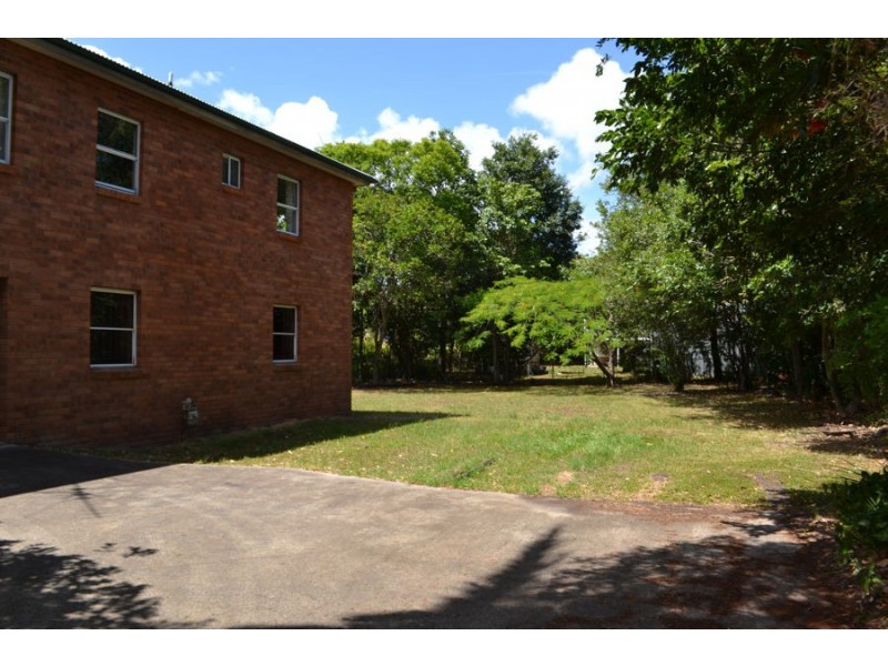 52 Fenton Street, Fairfield QLD 4103