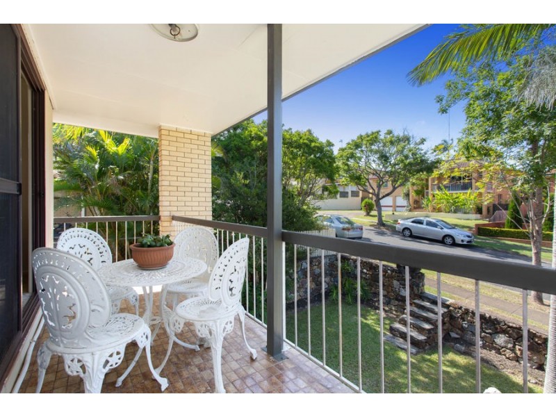 19 Honeysuckle Street, Mansfield QLD 4122