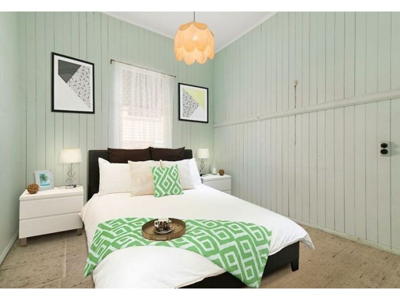 18A Pound Street, Dutton Park QLD 4102