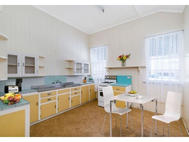 18A Pound Street, Dutton Park QLD 4102