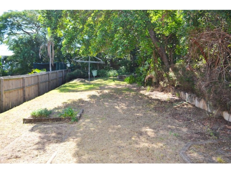 8 Abingdon Street, Woolloongabba QLD 4102