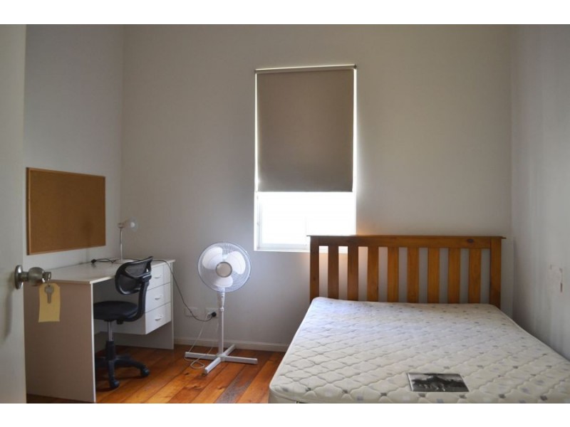 3 Duke Street, Kangaroo Point QLD 4169