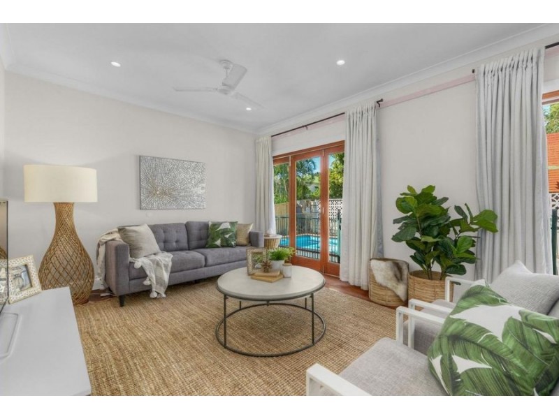 105 Hawthorne Road, Hawthorne QLD 4171